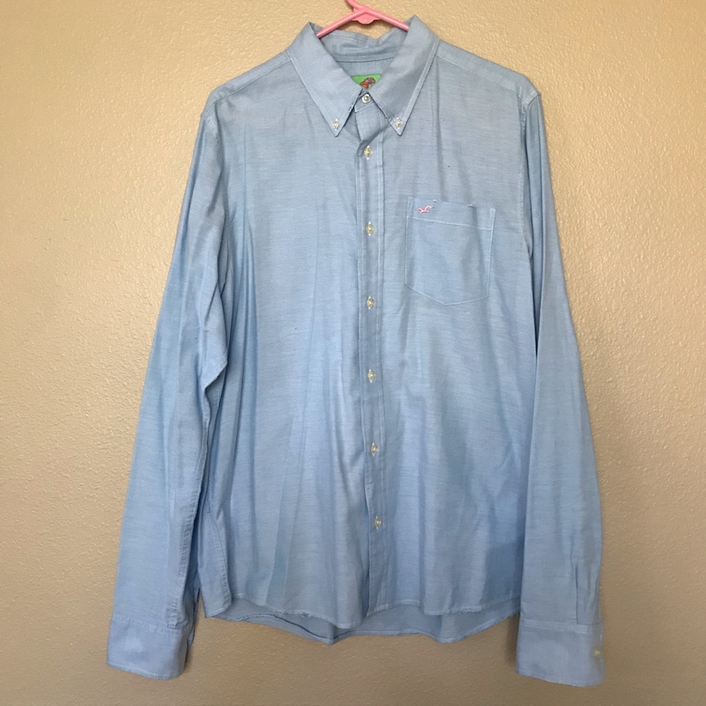 Hollister men’s long-sleeve button-down